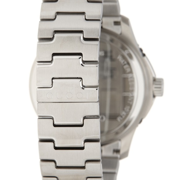 Gucci Mens 26 Xl Bracelet Watch 45mm 